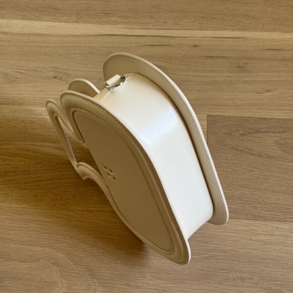 ILYES OUALI - Silhouette Bag in White - Picture 6 of 8